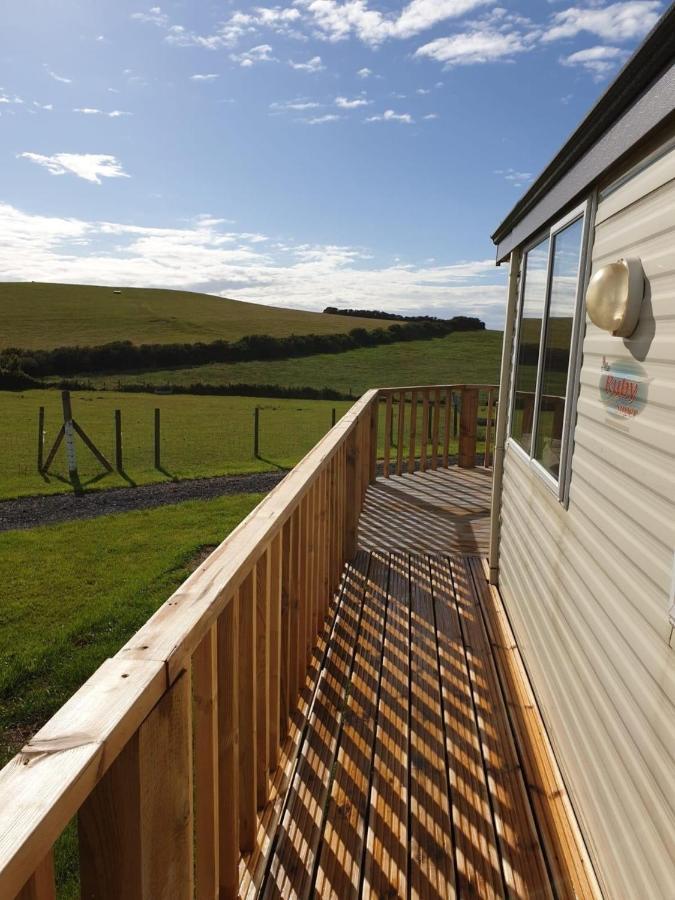 Llanfachraeth Captivating 2-Bed Static Caravan In Holyhead מראה חיצוני תמונה